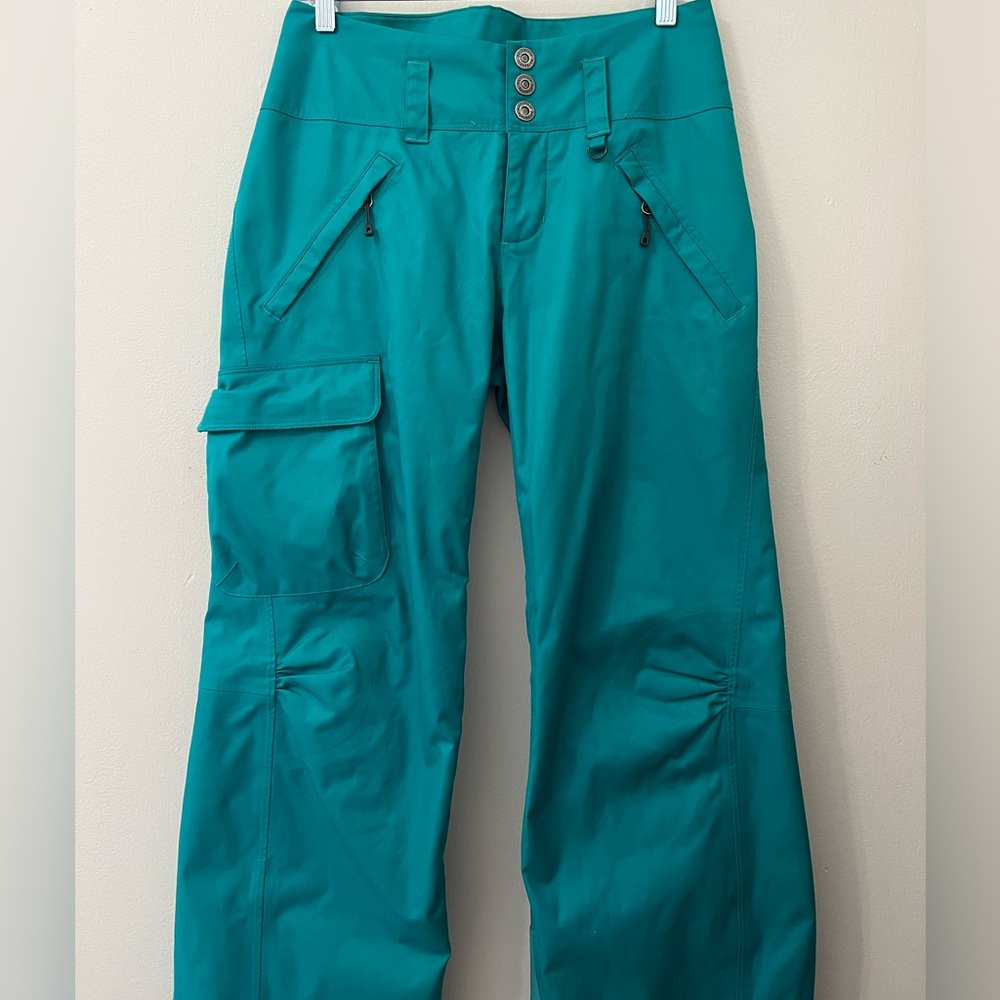 Patagonia women’s snow pants